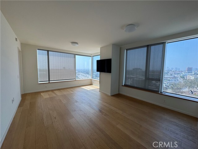 Building Photo - 889 Francisco St