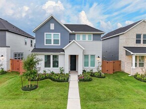 Building Photo - 6427 Prospect Oaks Pkwy