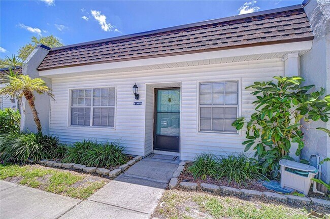 Foto del edificio - 13870 Oakwood Ln