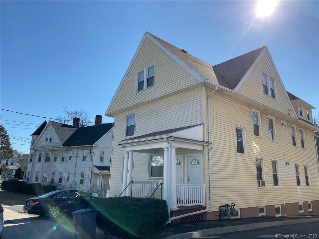 Primary Photo - 3 E 9th St
