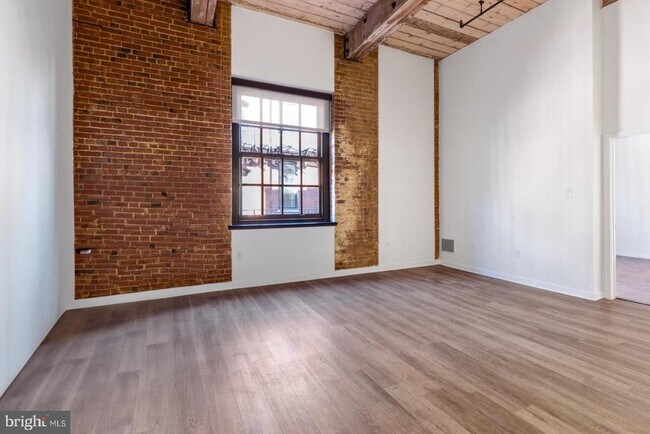 Foto del edificio - 303 Vine St