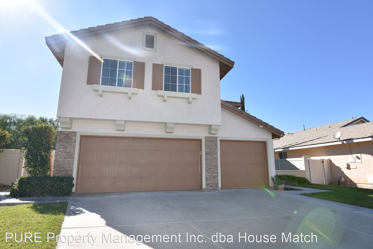 Primary Photo - 6 br, 2.5 bath House - 45093 Corte Camellia