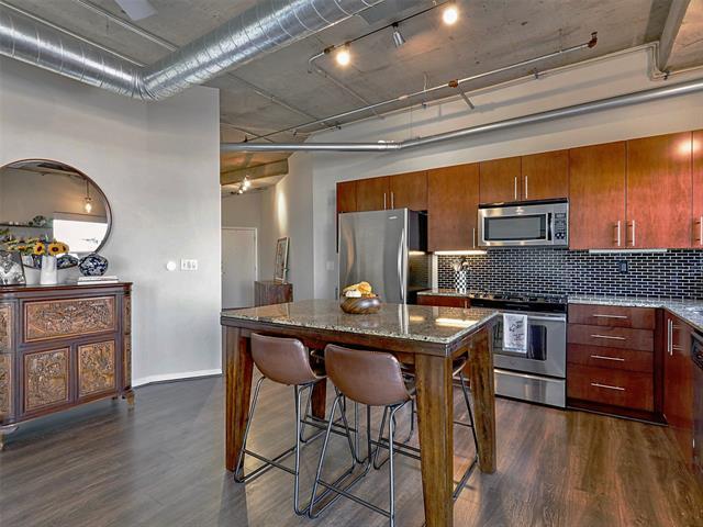 Foto del edificio - 1001 Belleview St