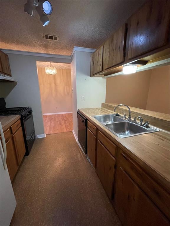 Foto del edificio - 4404 Limewood Ct
