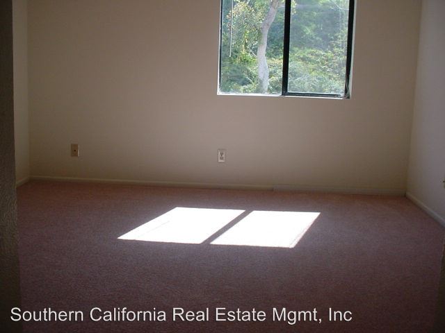 Building Photo - 18033 Sundowner Way