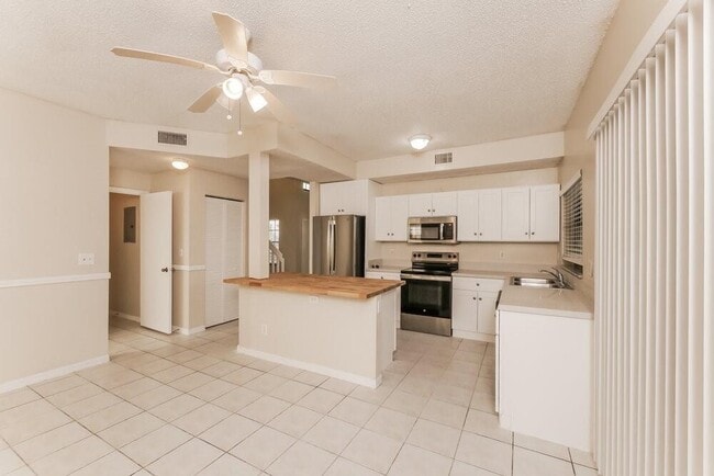 Photo - 3451 NW 112th Way House