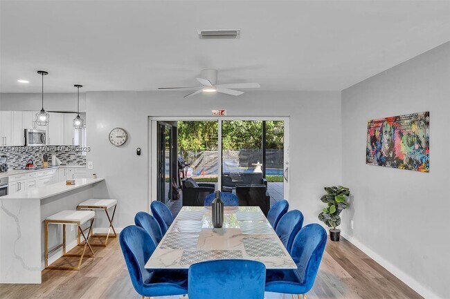 Foto del edificio - 609 N 46th Ave