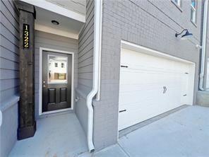 Building Photo - 1322 Fern Ridge Ct