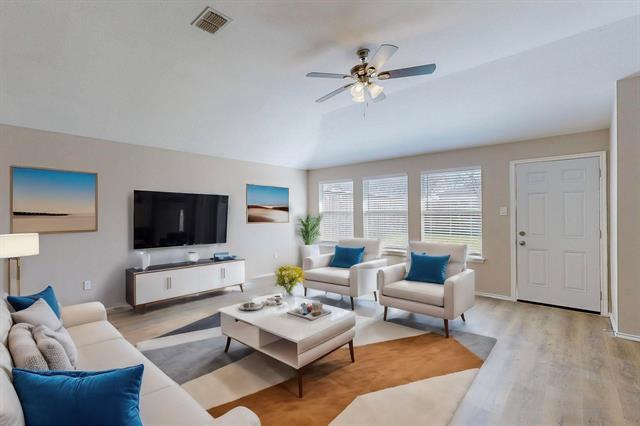 Foto del edificio - 8824 Cross Oak Ranch Blvd