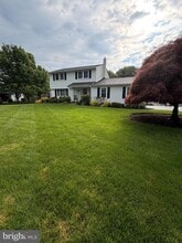 Building Photo - 1520 Hilltop Rd