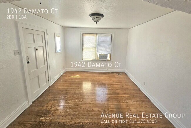 Foto del edificio - 1942 D Amato Ct