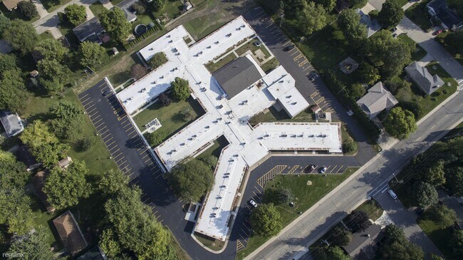 Foto del edificio - 935 E Jefferson St