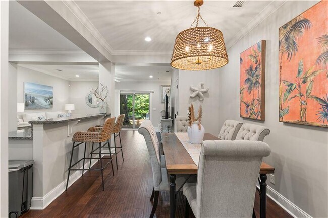 Foto del edificio - 1105 Reserve Ln