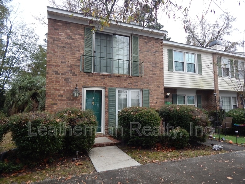 Primary Photo - 738-J Coventry Lane