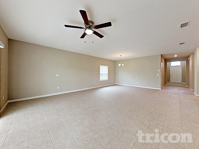 Building Photo - 155 Bloomfield Wy