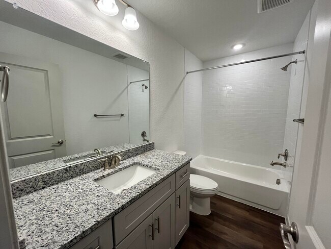 Building Photo - 10208 Eaglewood Nook