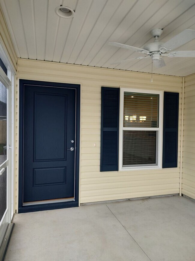 Foto del edificio - Ready to Rent Patio Villas in Deluna Village 55 + Community