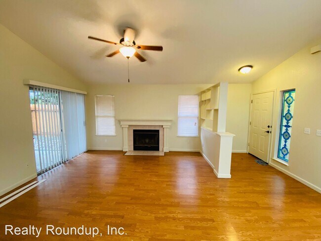 Foto del edificio - 3 br, 2 bath House - 8605 Willow Vista Ct