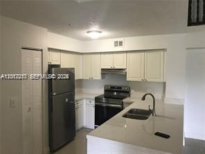 Foto del edificio - 12166 St.Andrews Pl