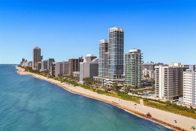 Building Photo - 6917 Collins Ave