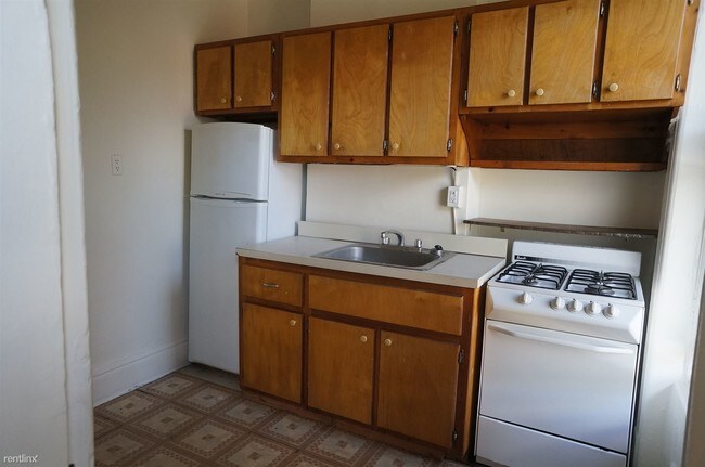 Foto del edificio - 77 Underhill Ave