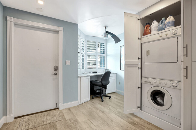 Building Photo - 8880 S Ocean Dr
