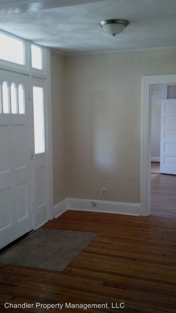 Foto del edificio - 921 Spotswood Ave