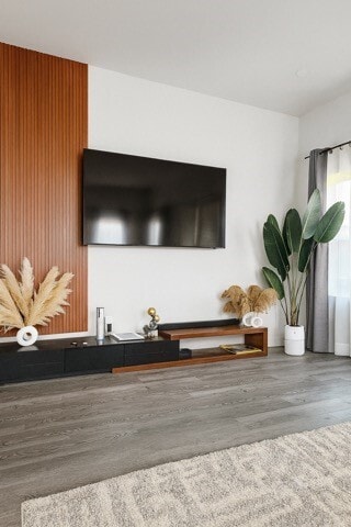 Building Photo - 8419 Woodward St