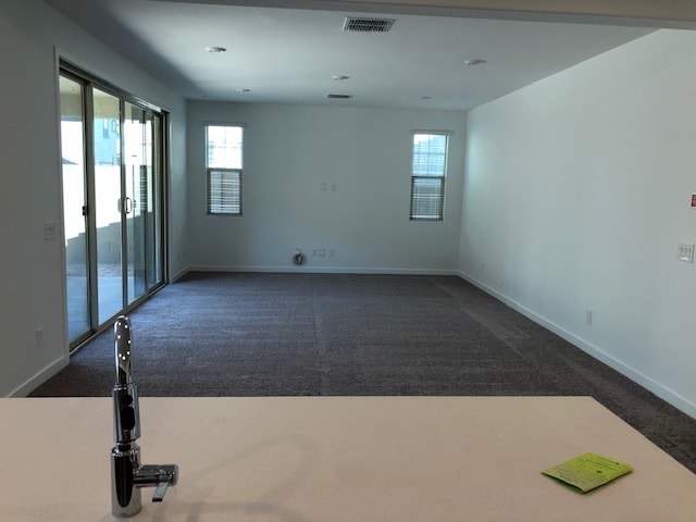 Building Photo - 1131 E Armstrong Way