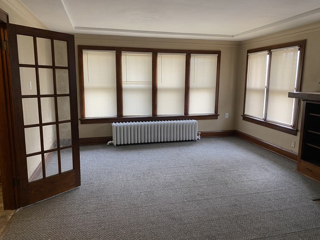 Beautiful lighting throughout the unit - 2903 N 50th St