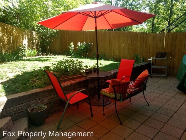 Building Photo - 2 br, 1 bath House - 2537 Mapleton Ave #A