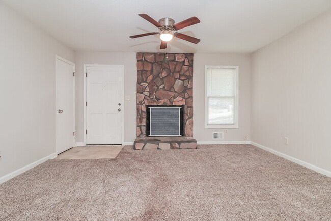 Foto del edificio - 3797 Kathryn Dr SW
