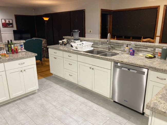 Foto del edificio - 1377 Ardmore Dr