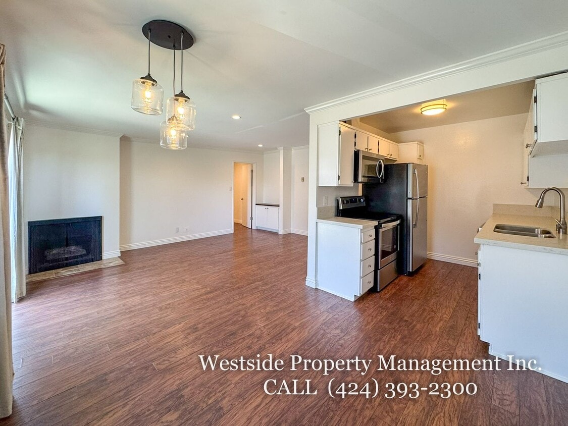Primary Photo - 8163 Redlands St