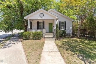Building Photo - 1103 Pettis Pl