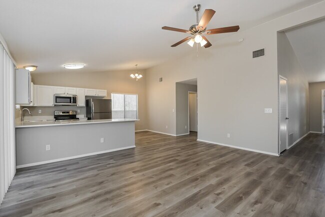 Foto del edificio - 9647 E Banbridge St