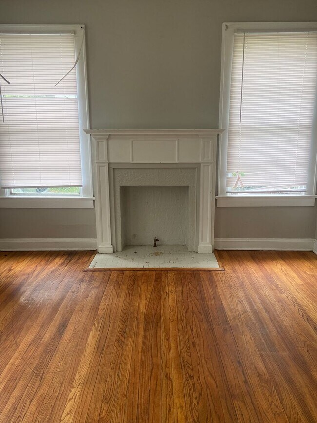 Building Photo - 2726 Fulton St