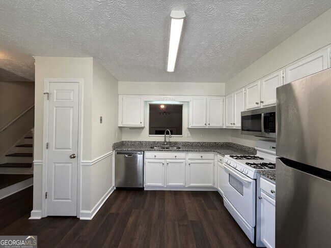 Foto del edificio - 2978 Lexington Trace Dr