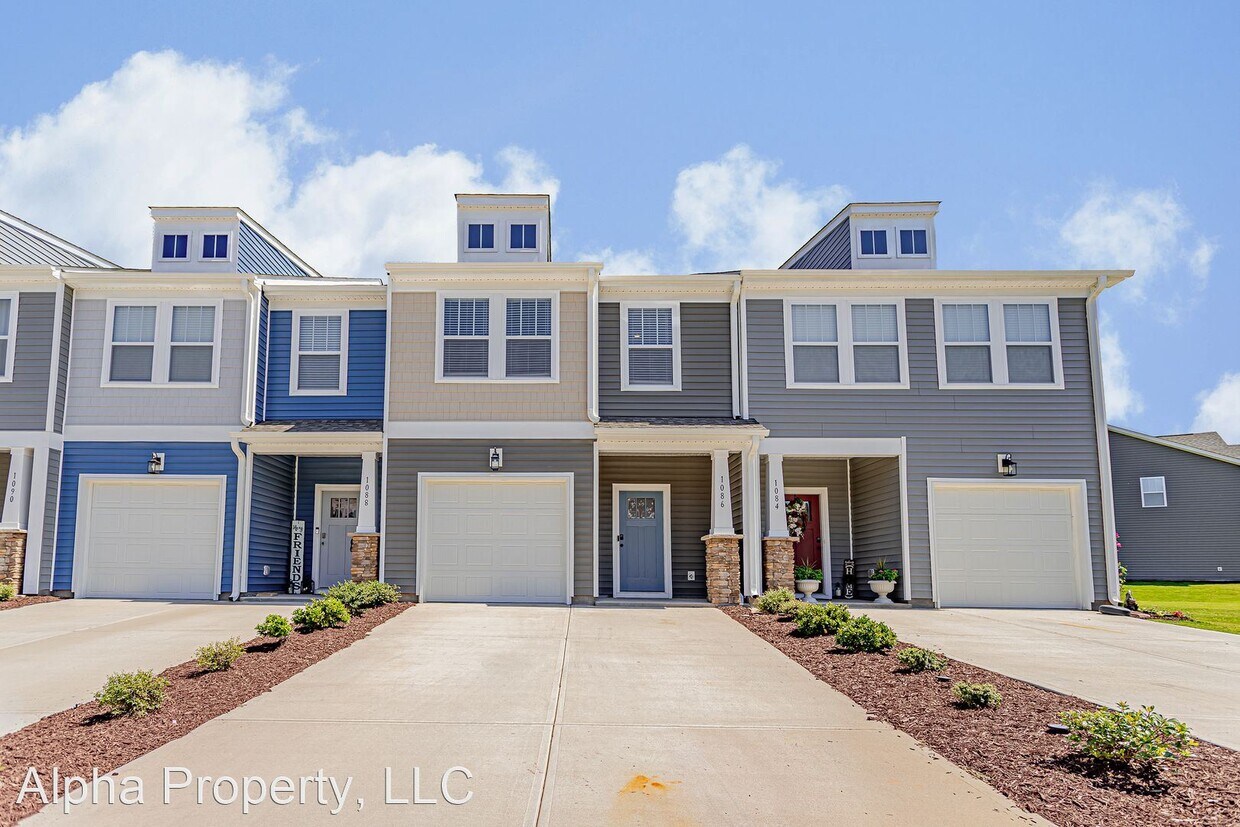 Foto principal - 3 br, 2.5 bath House - 1086 Millison Pl