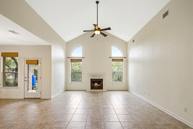 Building Photo - 15712 Sayan Cove
