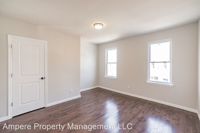 Building Photo - 3 br, 1 bath House - 1304 Hanson St