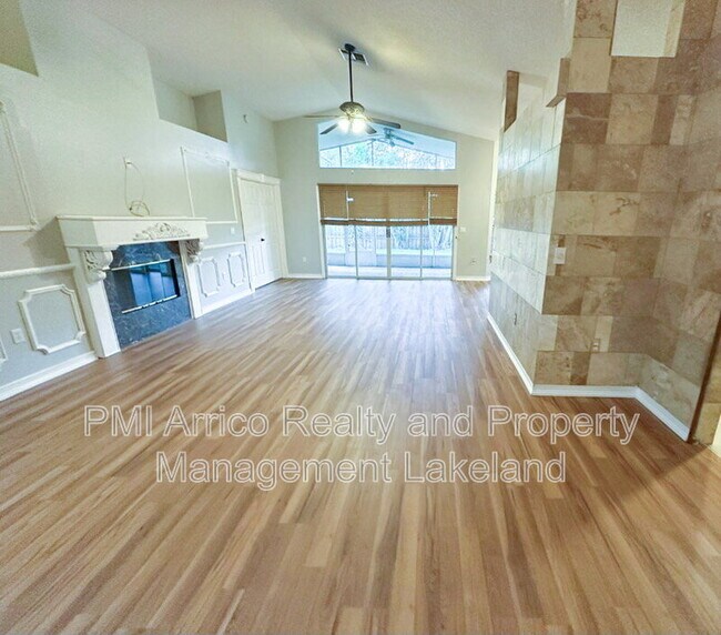 Foto del edificio - 7284 Pebble Pass Loop
