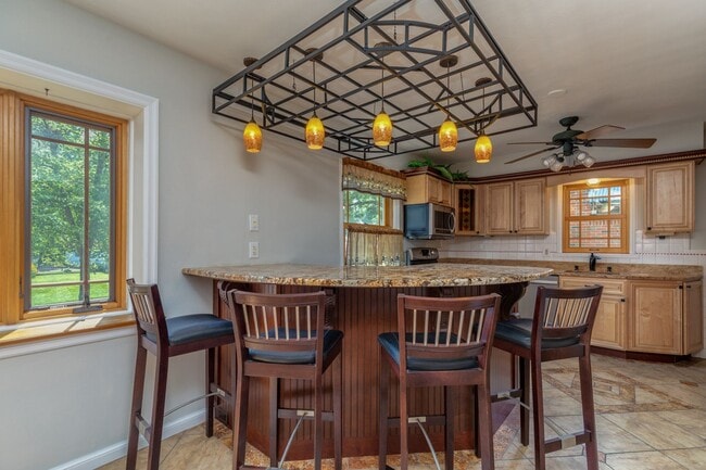Building Photo - 2BD/2BATH Rockhill Home!