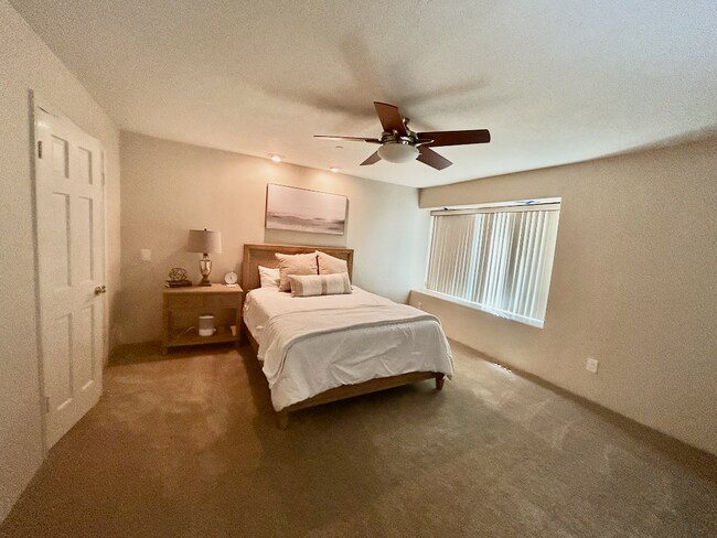 1st Master Bedroom - 2556 Navarra Dr