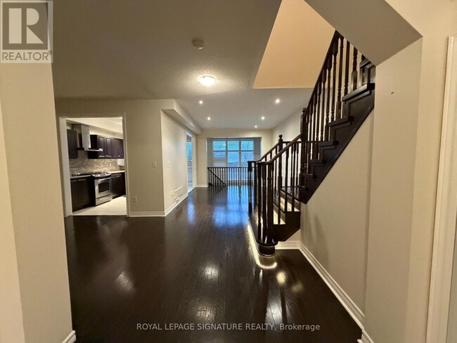 Photo du bâtiment - 2003 Trawden Way