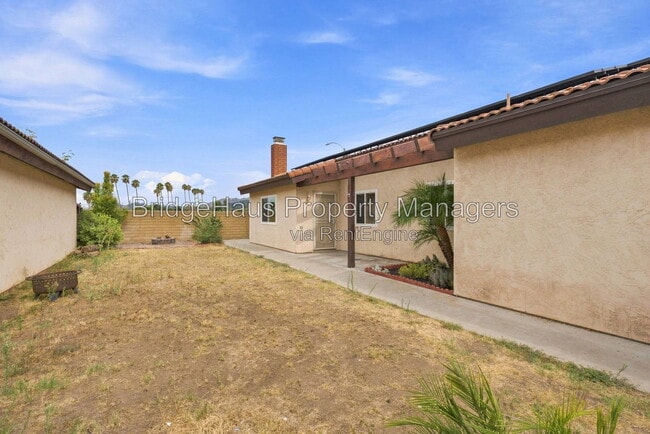 Building Photo - 2740 Diaz Glen