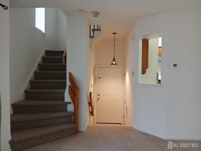 Foto del edificio - 1081 Schmidt Ln