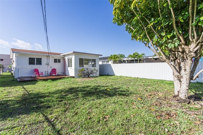 Foto del edificio - 616 NW 3rd Ct