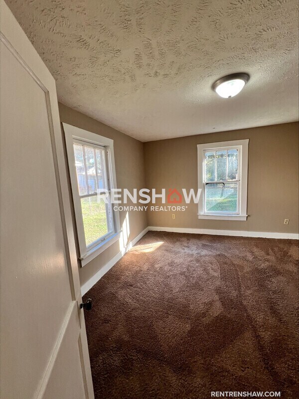 Foto del edificio - 426 Fuller Ave