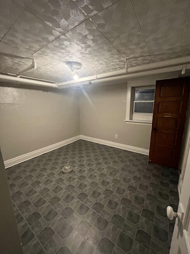 Foto del edificio - 4515 Magoun Ave